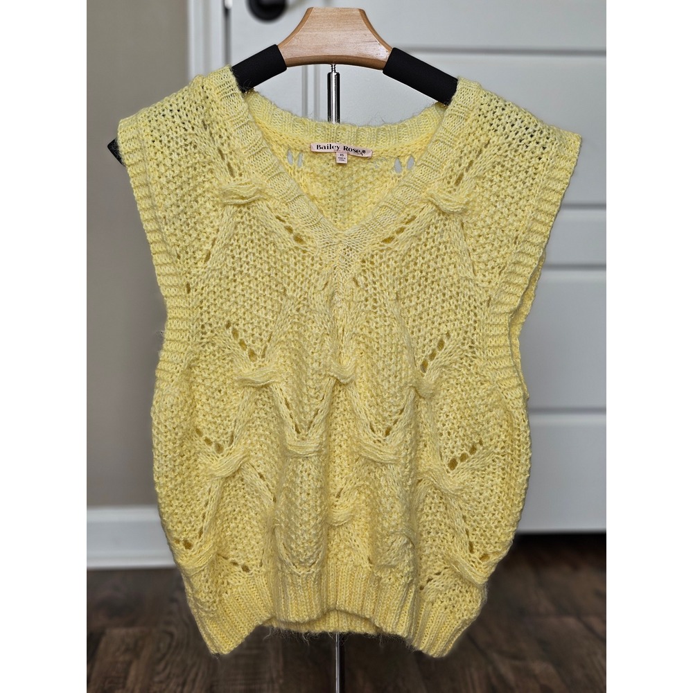 Bailey Rose Pale Yellow Diamond Cable Knit V-Neck Sweater Vest‎ XS Preppy Chic